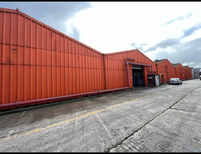 2,805M² WAREHOUSE TO LET IN BELLVILLE SOUTH
